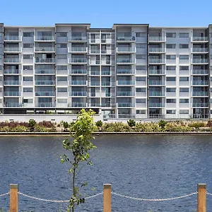 Hotel North Shore Oceanside Kawana ****
